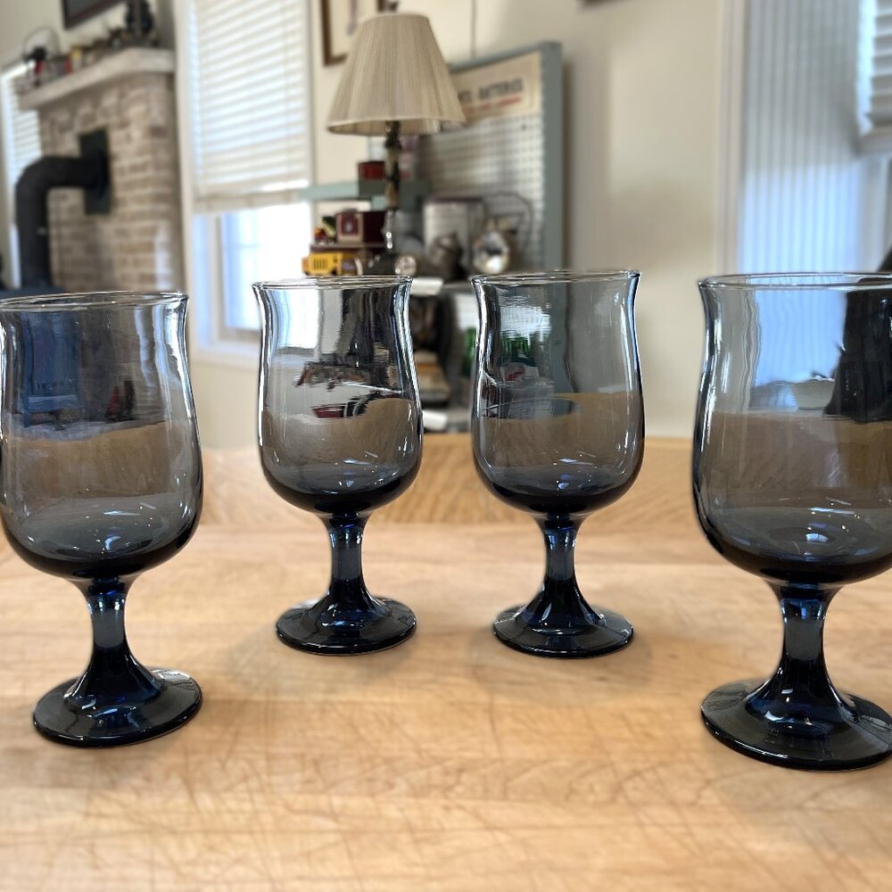 Vintage Connoisseur Libbey Tulip Dusky Blue Goblets - MCM Smoky Blue Glassware